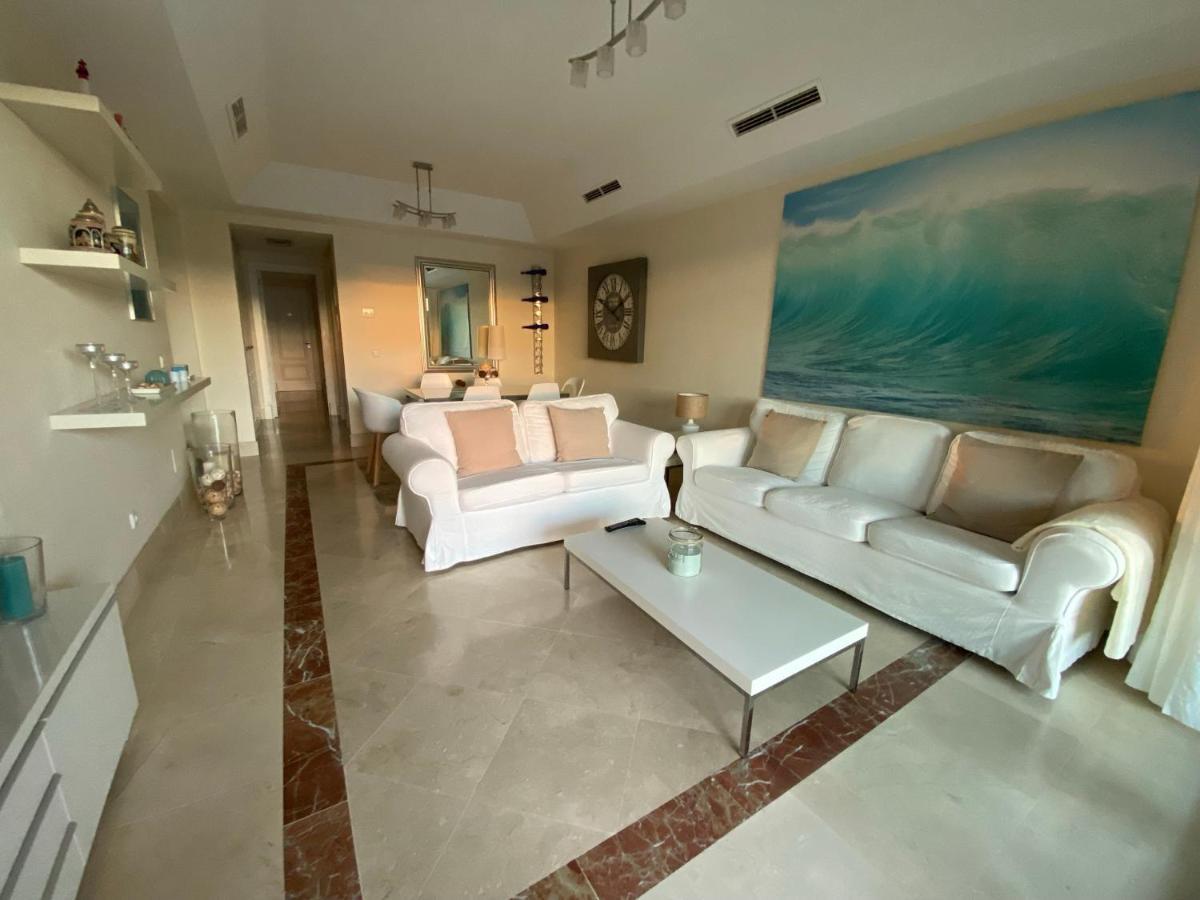 Apartamento Con Terraza Sobre La Marina De Sotogrande San Roque  Luaran gambar